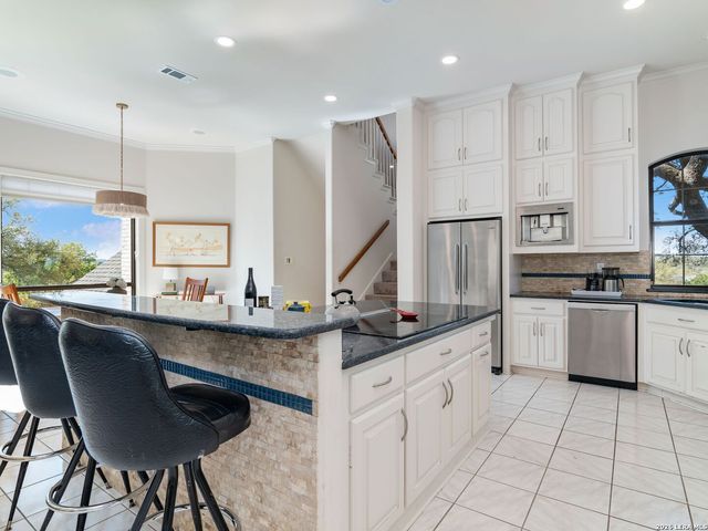 8706 Mountain Top, San Antonio, TX 78255