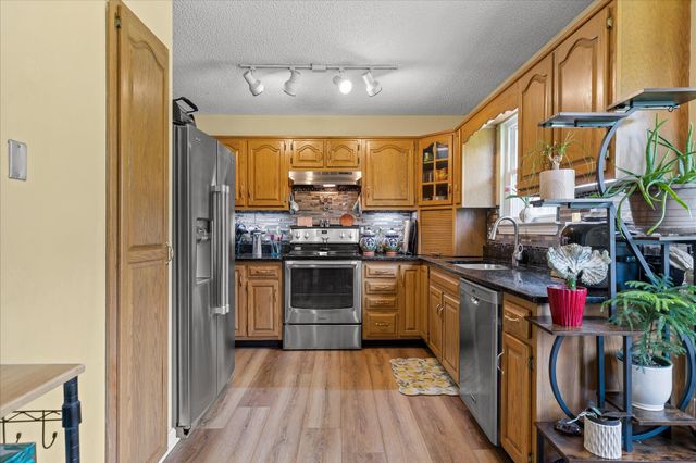 8501 Bay Run Drive, Hixson, TN 37343
