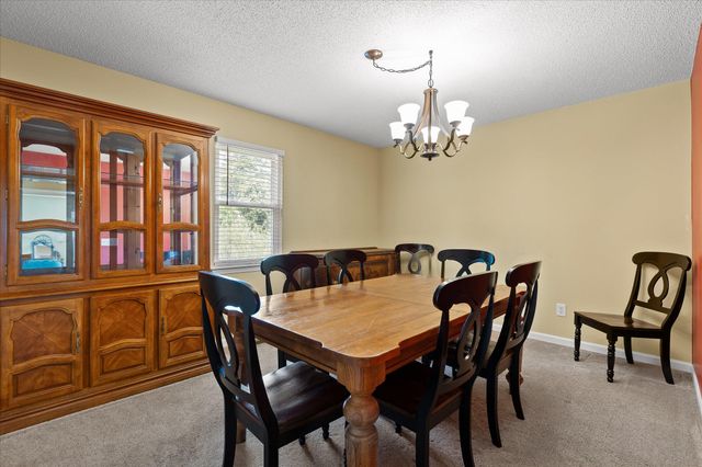 8501 Bay Run Drive, Hixson, TN 37343