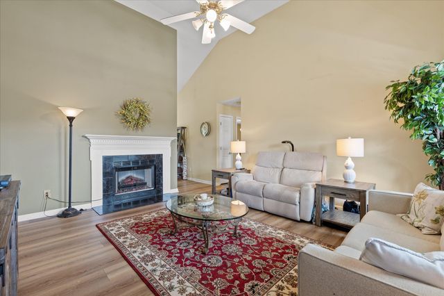 8501 Bay Run Drive, Hixson, TN 37343