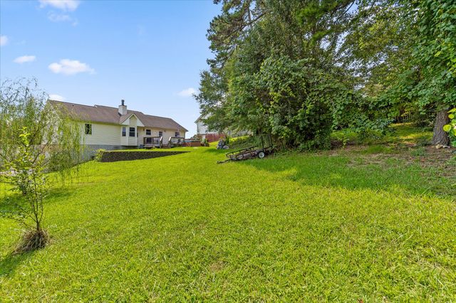 8501 Bay Run Drive, Hixson, TN 37343