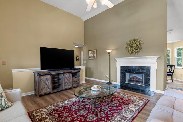 8501 Bay Run Drive, Hixson, TN 37343