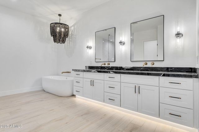 1602 E Cloud Road, Phoenix, AZ 85086