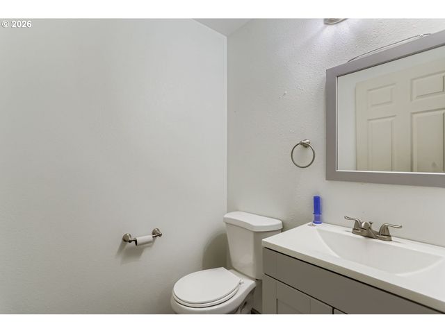 14661 Se ROYER Rd, Damascus, OR 97089