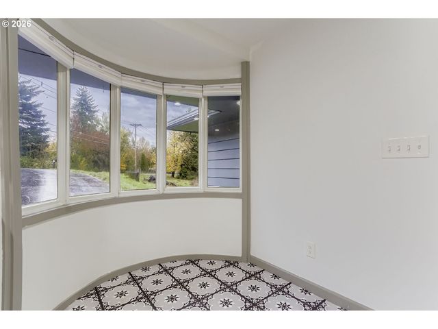 14661 Se ROYER Rd, Damascus, OR 97089