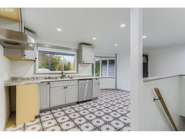 14661 Se ROYER Rd, Damascus, OR 97089