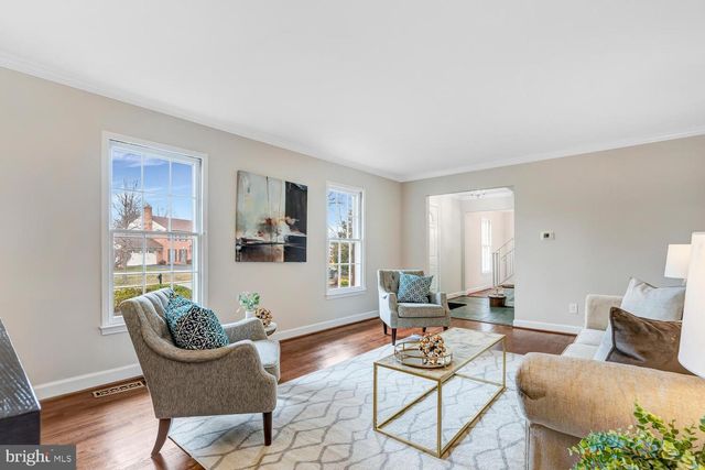 4704 SUNFLOWER DR, Rockville, MD 20853