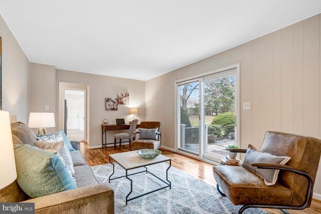 4704 SUNFLOWER DR, Rockville, MD 20853