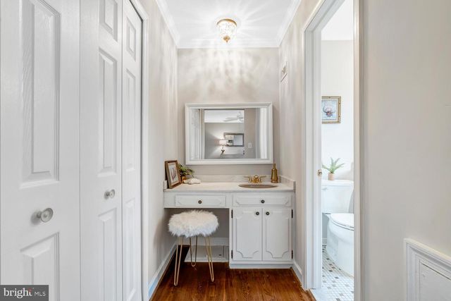 4704 SUNFLOWER DR, Rockville, MD 20853