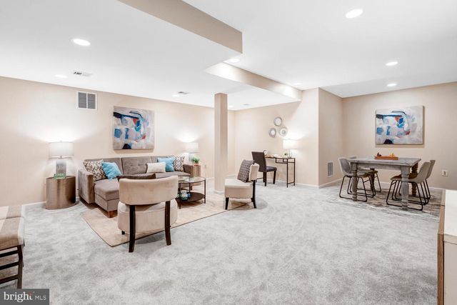 4704 SUNFLOWER DR, Rockville, MD 20853