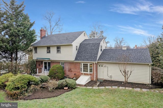 4704 SUNFLOWER DR, Rockville, MD 20853