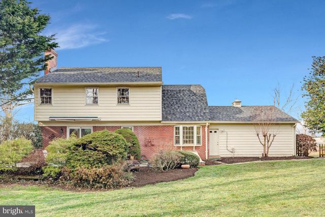 4704 SUNFLOWER DR, Rockville, MD 20853