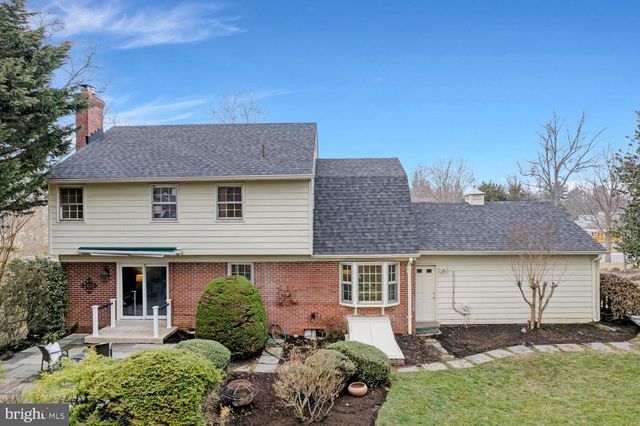 4704 SUNFLOWER DR, Rockville, MD 20853