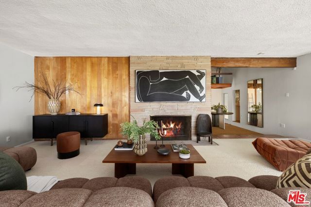 7230 Outpost Cove Drive, Los Angeles, CA 90068