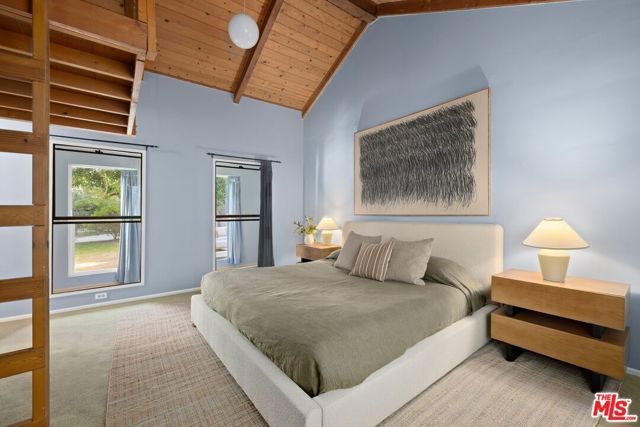7230 Outpost Cove Drive, Los Angeles, CA 90068