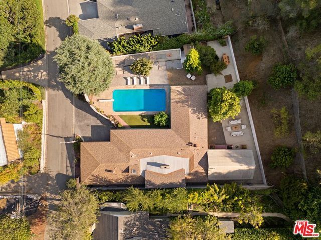 7230 Outpost Cove Drive, Los Angeles, CA 90068
