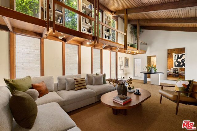 7230 Outpost Cove Drive, Los Angeles, CA 90068