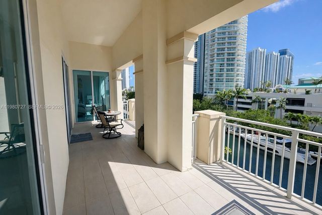 250 Sunny Isles Blvd TH-407, Sunny Isles Beach, FL 33160