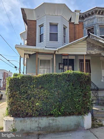 2400 W CUMBERLAND ST, Philadelphia, PA 19132