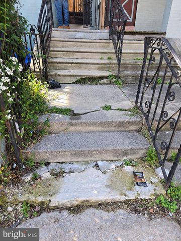 2400 W CUMBERLAND ST, Philadelphia, PA 19132