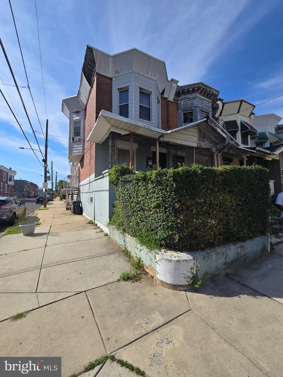 2400 W CUMBERLAND ST, PHILADELPHIA, PA 19132 — photo 2