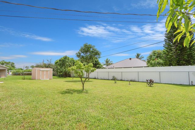 1298 SW Patricia Avenue, Port St Lucie, FL 34953