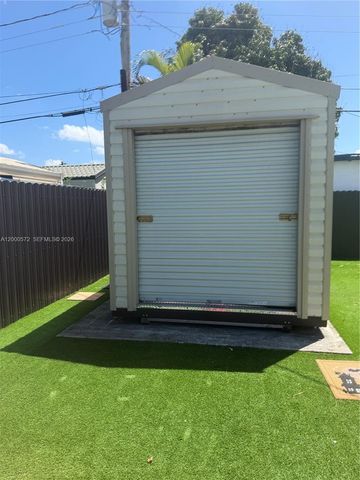 6497 W 8th Ln 6497, Hialeah, FL 33012