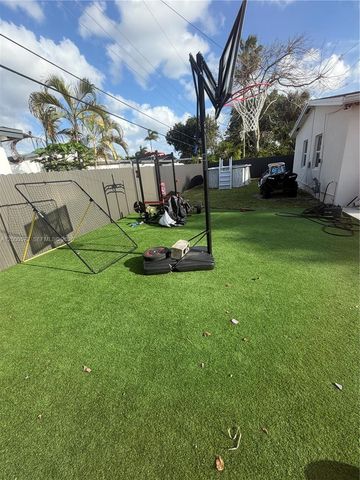 6497 W 8th Ln 6497, Hialeah, FL 33012