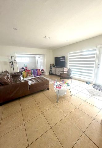 6497 W 8th Ln 6497, Hialeah, FL 33012