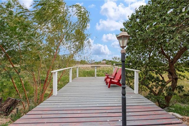 1911 Lake Point Drive, Mission, TX 78572