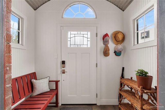 1911 Lake Point Drive, Mission, TX 78572