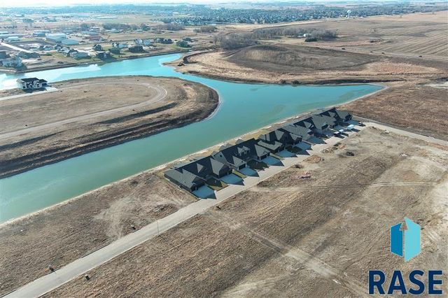 1137 E Thompson Pl Place, Tea, SD 57064