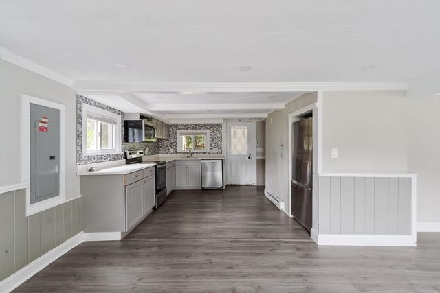 6-A Dilla St, Milford, MA 01757