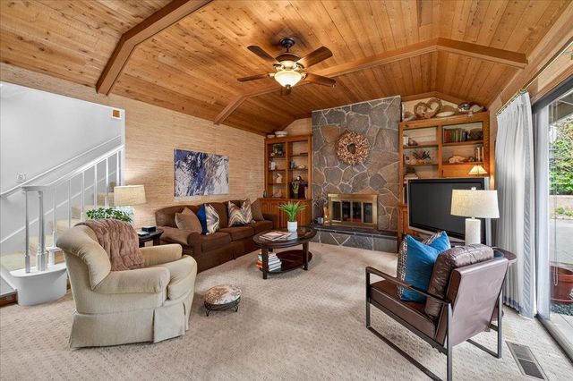 28 Harrington Rd, Moraga, CA 94556