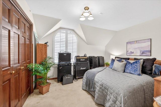 28 Harrington Rd, Moraga, CA 94556