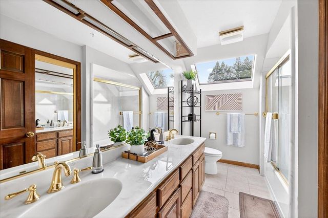 28 Harrington Rd, Moraga, CA 94556