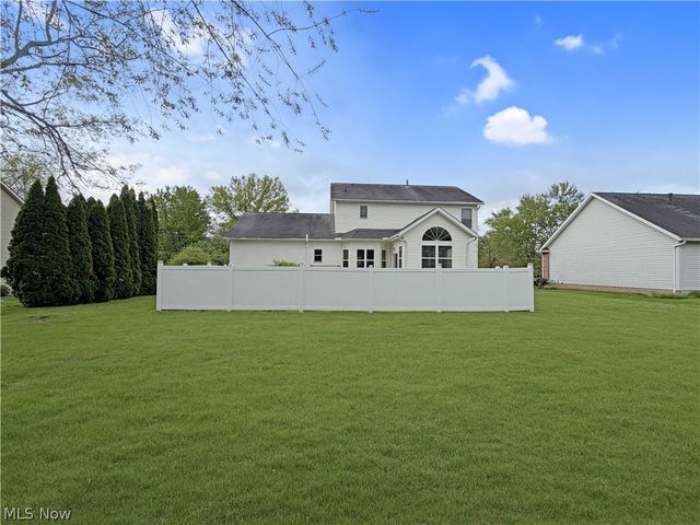 921 Lockwood Road, Barberton, OH 44203