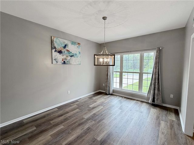 921 Lockwood Road, Barberton, OH 44203