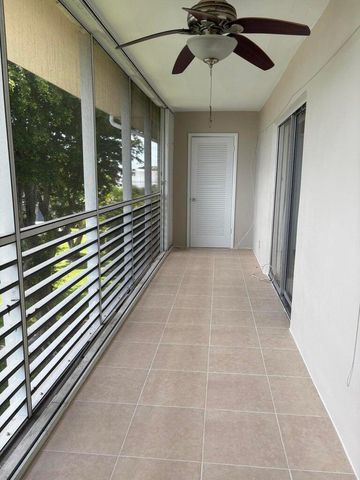 2770 S Garden Drive 304, Lake Worth, FL 33461