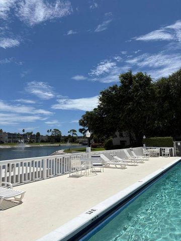2770 S Garden Drive 304, Lake Worth, FL 33461