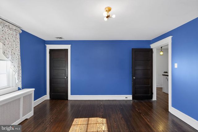 1327 KENDALL RD, Swarthmore, PA 19081