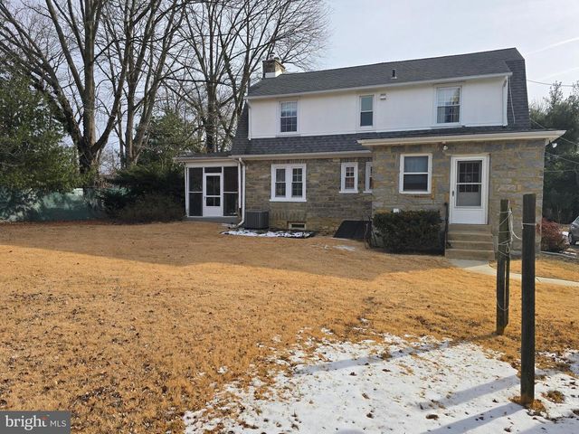 1327 KENDALL RD, Swarthmore, PA 19081