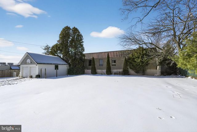 1327 KENDALL RD, Swarthmore, PA 19081