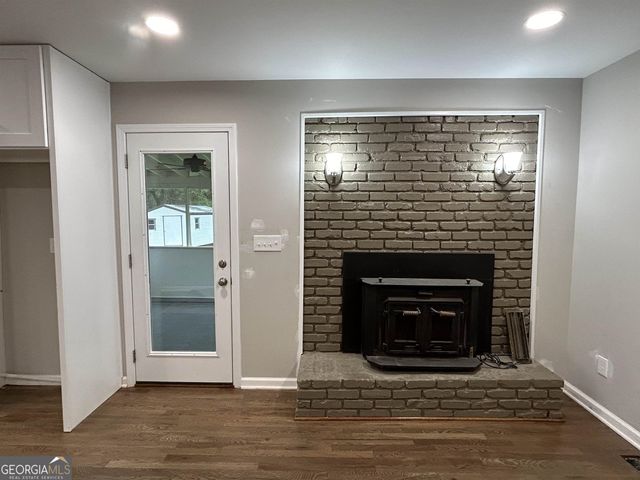 720 Jewel Place, Lilburn, GA 30047
