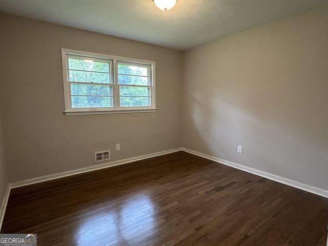 720 Jewel Place, Lilburn, GA 30047