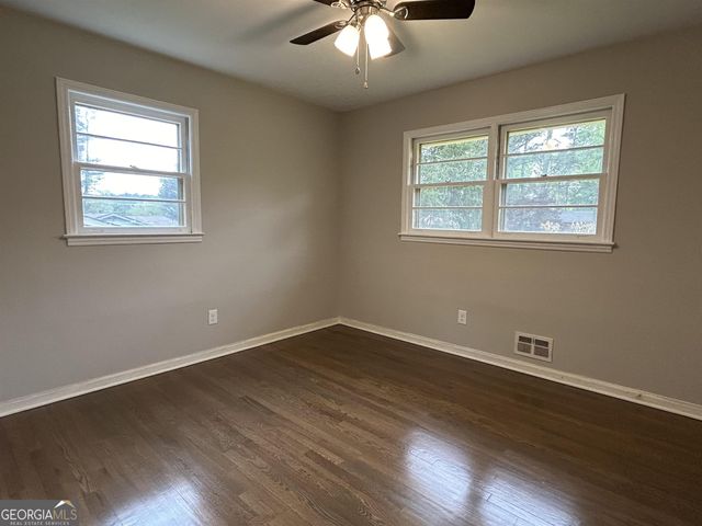 720 Jewel Place, Lilburn, GA 30047