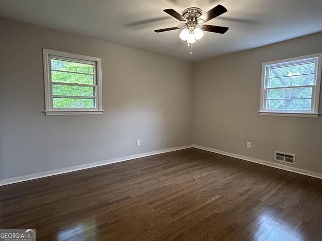 720 Jewel Place, Lilburn, GA 30047