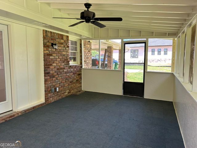 720 Jewel Place, Lilburn, GA 30047