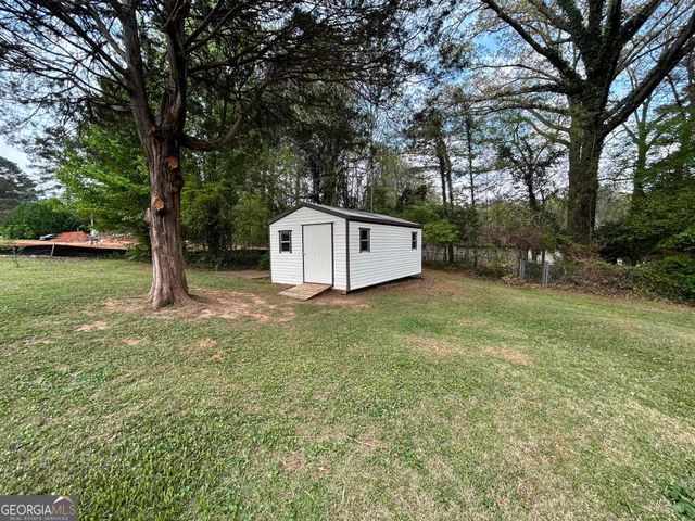 720 Jewel Place, Lilburn, GA 30047