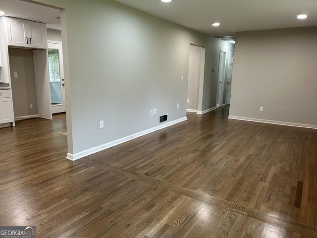 720 Jewel Place, Lilburn, GA 30047